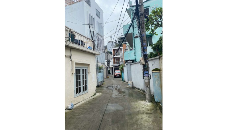 Bán Gấp Nhà HXH Nơ Trang Long 7x9 ngay ĐH Văn Lang Chỉ 5.5 Tỉ